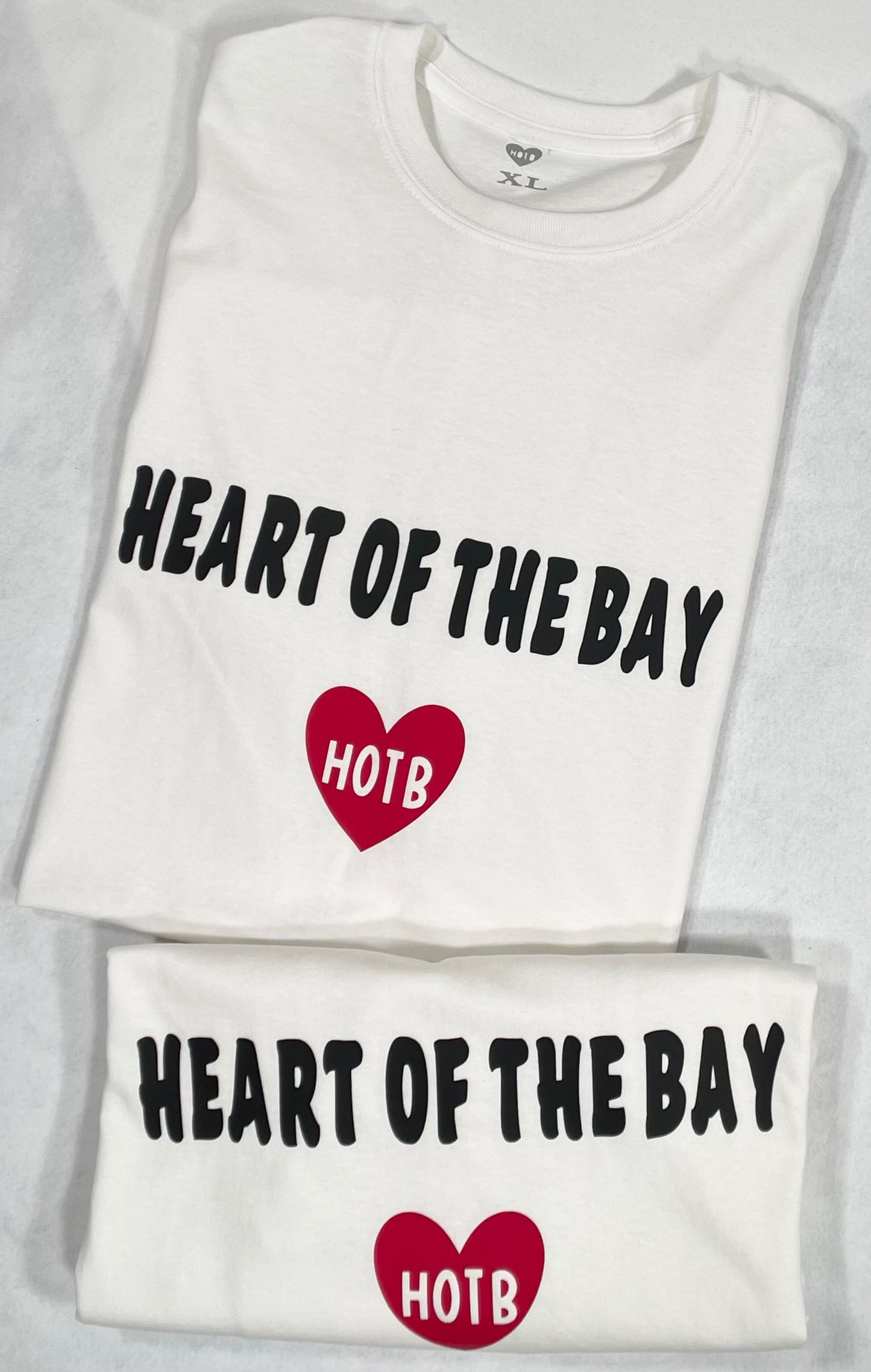 'Heart of the Bay' Basic Short T-Shirt-White